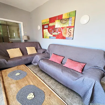 Дом отдыха Medano - Casa Playa Эль-Медано